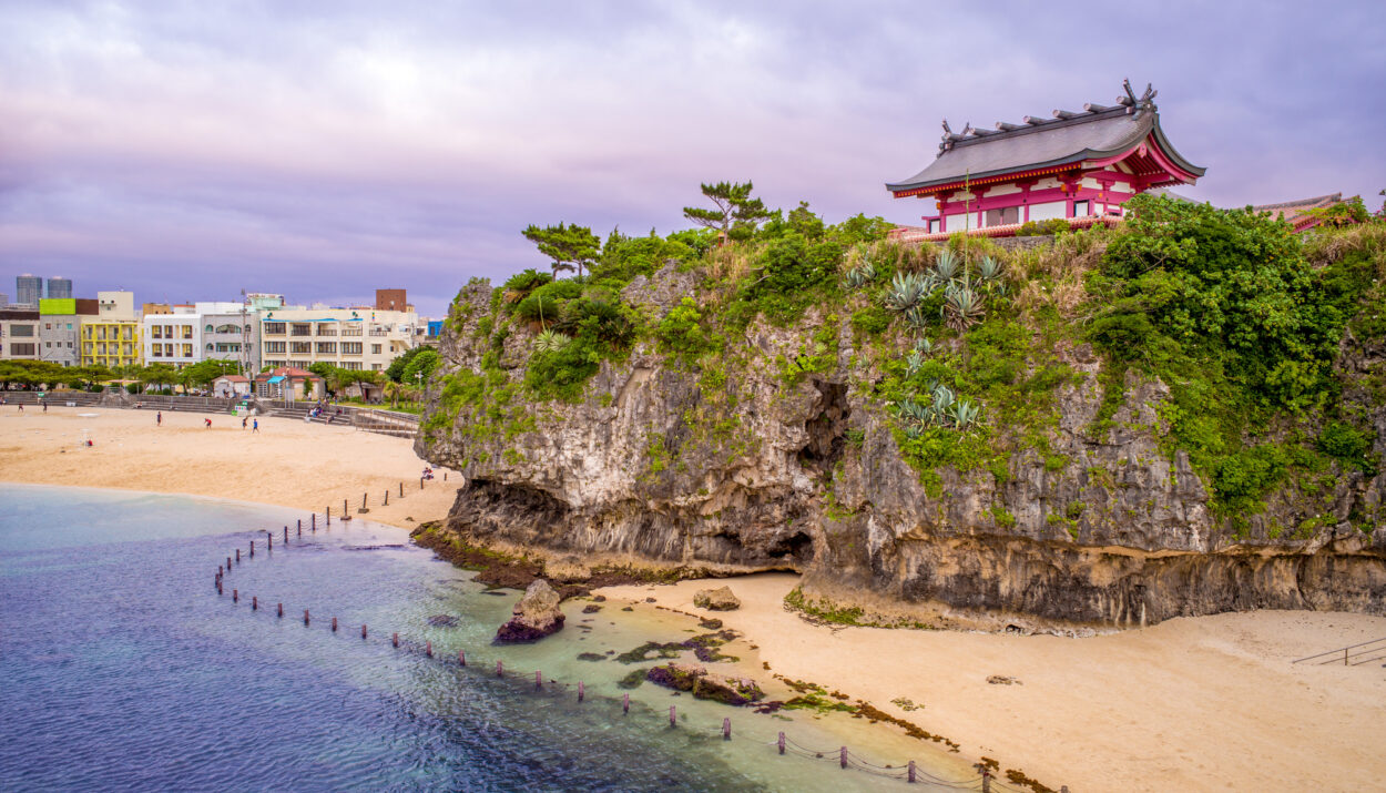 Okinawa, una meta insolita che nasconde molte sorprese