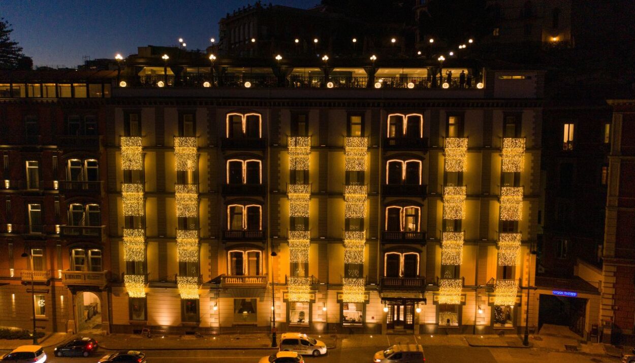 Scopri i migliori hotel di lusso in Italia per Natale 2024 e Capodanno. Eleganza, tradizione e relax per vivere feste indimenticabili