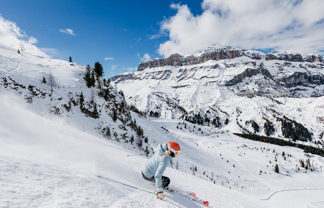 Vivi una vacanza ad Arabba tra sci, natura e relax sulle Dolomiti. Scopri 5 consigli per un'esperienza unica sulla neve