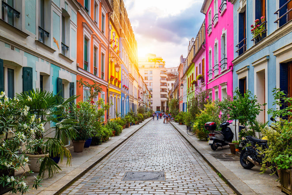 San Valentino da sogno a Parigi? Scopri i luoghi iconici e le perle nascoste della città dell’amore per un’esperienza indimenticabile.