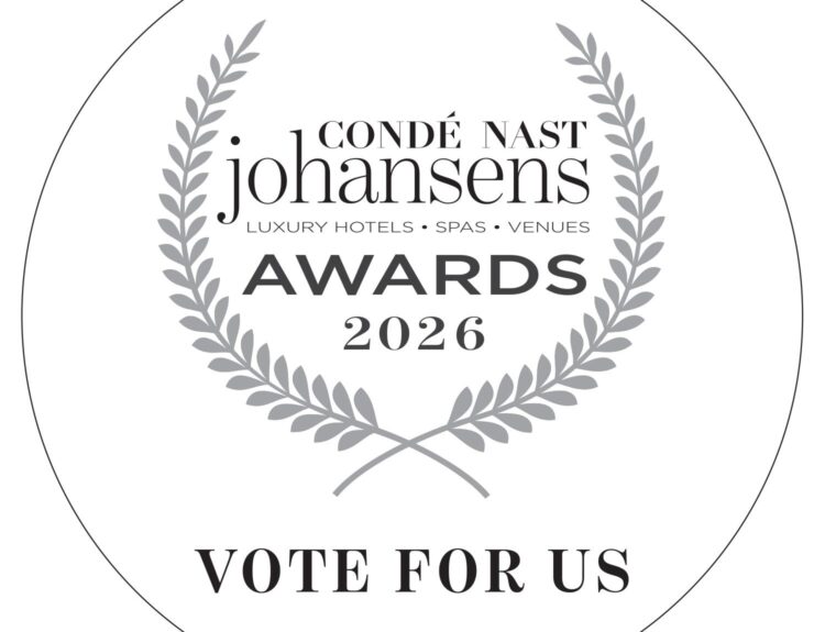 Premia l’eccellenza dell’ospitalità e vota il tuo hotel preferito agli Awards for Excellence 2026 di Condé Nast Johansens.