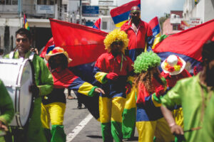 Scopri Mauritius a marzo tra Holi, Ougadi e il Giorno dell’Indipendenza. Vivi un viaggio ricco di cultura, tradizioni e celebrazioni uniche!